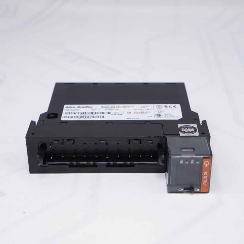 Allen Bradley 1756-OA16 A ControlLogix digital AC output module