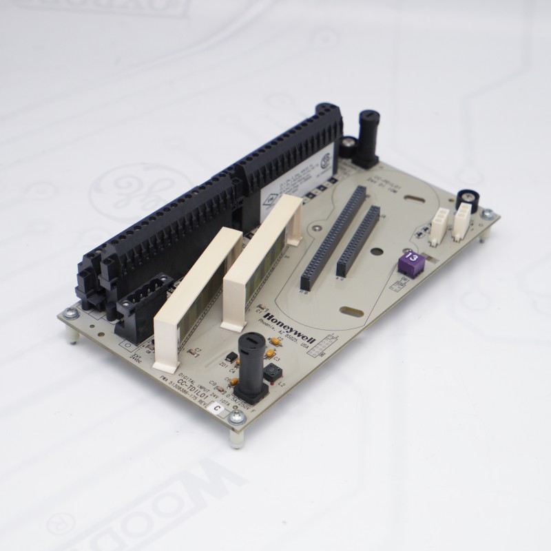 Цифровой вход Honeywell CC-TDIL01 51308386-175 IOTA