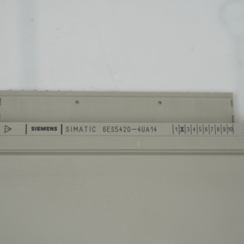 Mô-đun đầu vào kỹ thuật số SIEMENS 6ES5420-4UA14