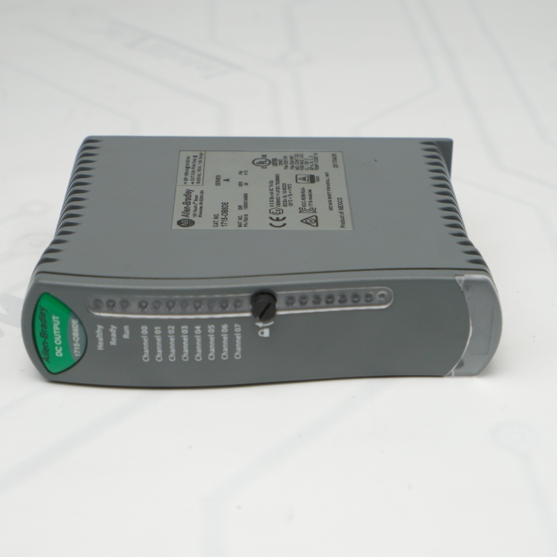 Allen Bradley 1715-OB8DE digital output module