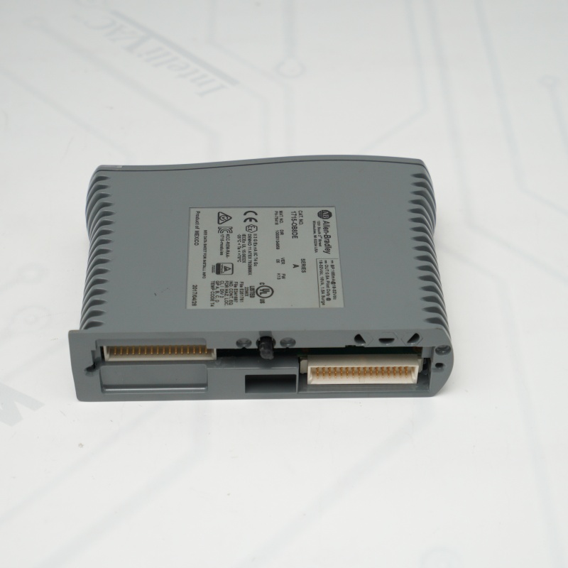 Allen Bradley 1715-OB8DE digital output module