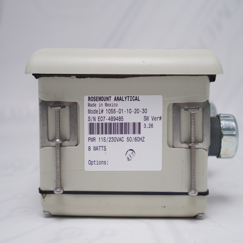 1055-01-10-20-30 ROSEMOUNT ANALYTICAL Solu Comp II Dual Input Analyzer