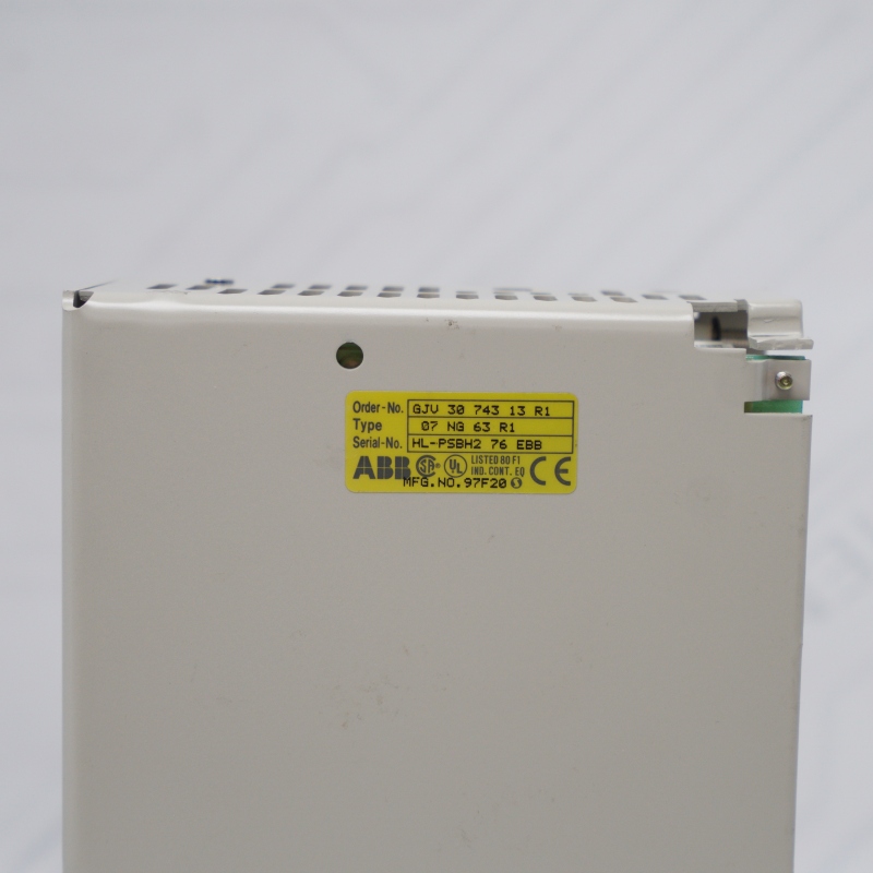 07NG63R1 GJU3074313R1 หน่วยจ่ายไฟ AC ของ ABB