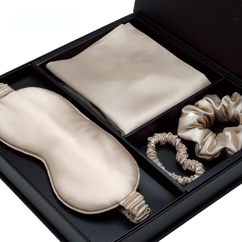 Gift Box 6a Grade Pillowcase