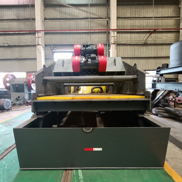 All-in-one machine for sand washing, dewatering and recycling