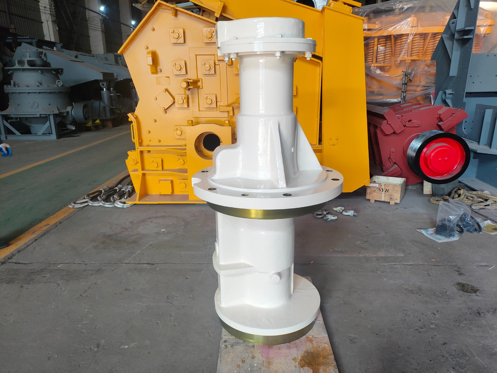 Symons 5½ FT Cone Crusher