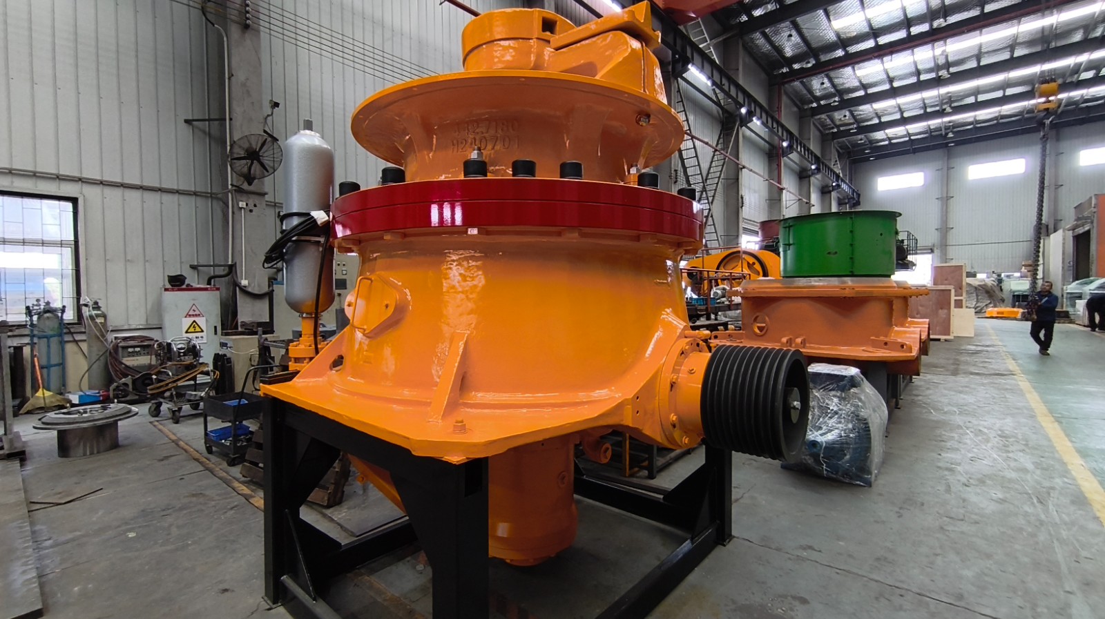 ZCS/CH series single cylinder cone crusher model ZCH440