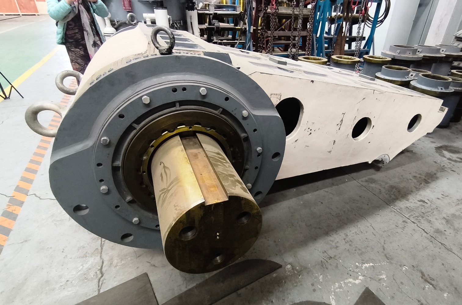 C125 Европын хувилбарт хацарт бутлуурын дүүжин хацарт угсралтын ач холбогдол