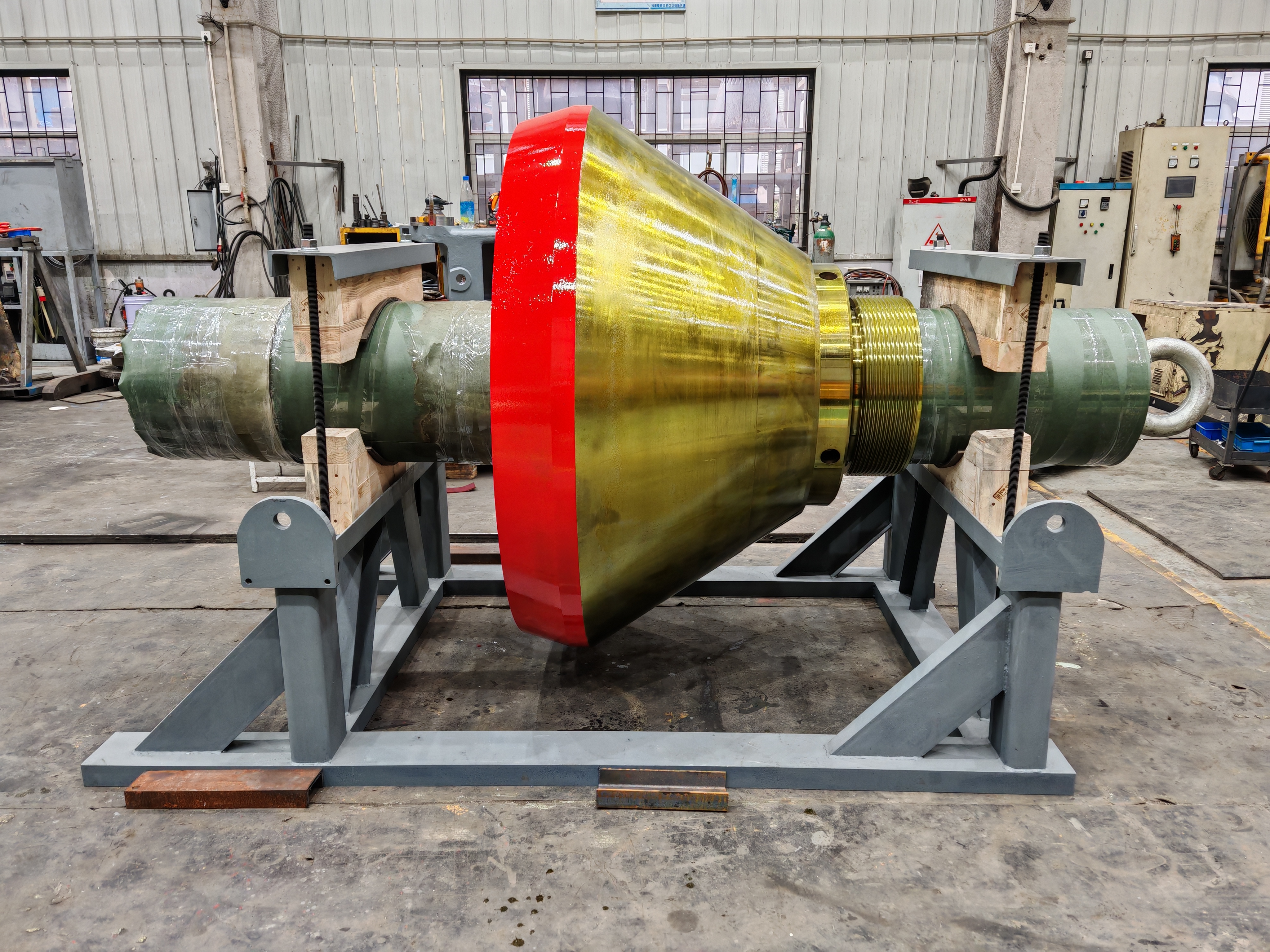 CH870 нэг цилиндртэй конусан бутлуурын үндсэн босоо амны конусан угсралтын ач холбогдол