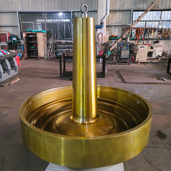The Spindle Cone Assembly of Symons 5 1/2 FT Cone Crusher