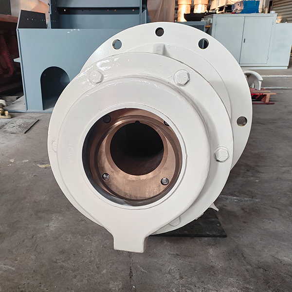 Horizontal shaft box of Symons 5½ FT Cone Crusher