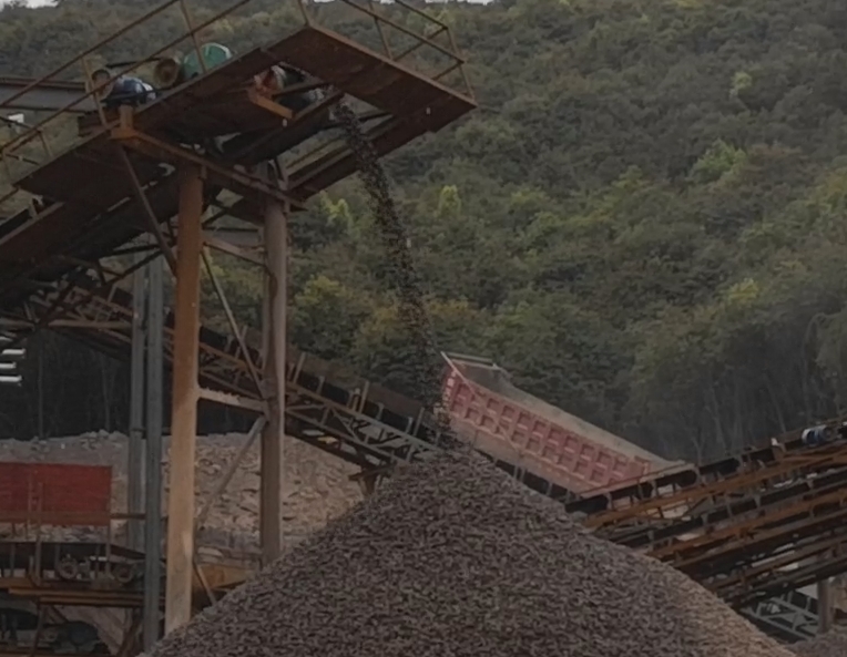 Шилдэг болгохын тулд бүтээгдсэн: Элс, хайрганы бат бөх шийдэл