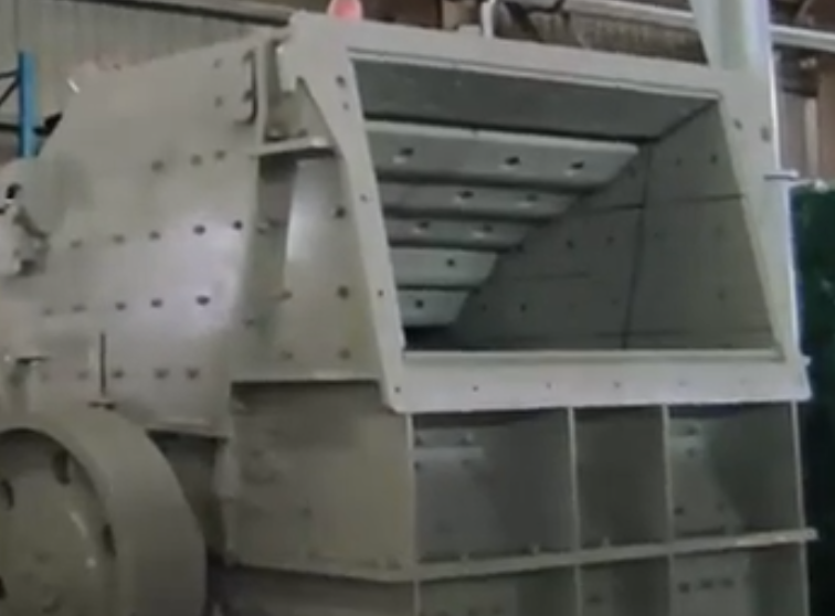 Цохилтот бутлуурууд манай цехэд эгнэн зогсдог