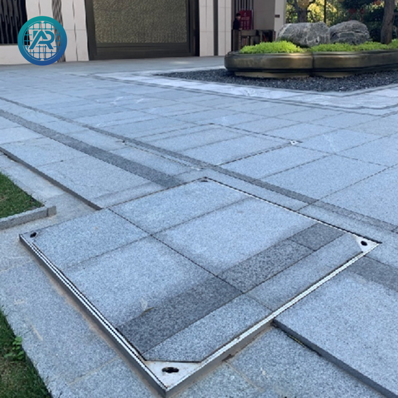 Inset Stainless Steel Manhole Cover Recessed