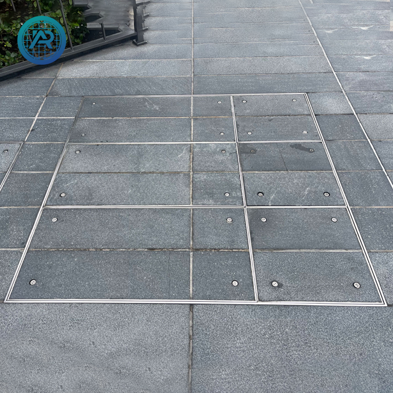 What size is a stainless steel manhole cover?