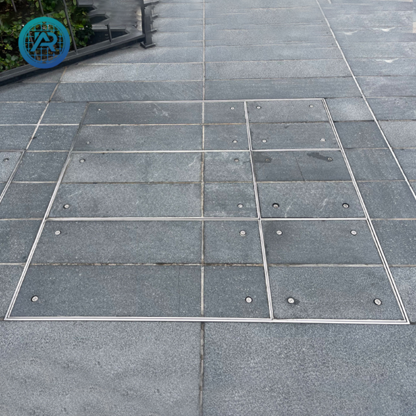 inset manhole cover