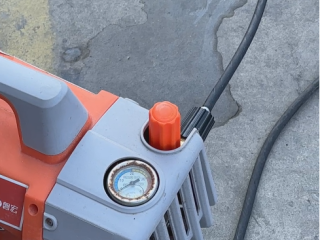 How to repair the oil leakage of the high pressure washer?