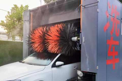 If you were the owner of a car wash shop, would you introduce a automated car washing machine?