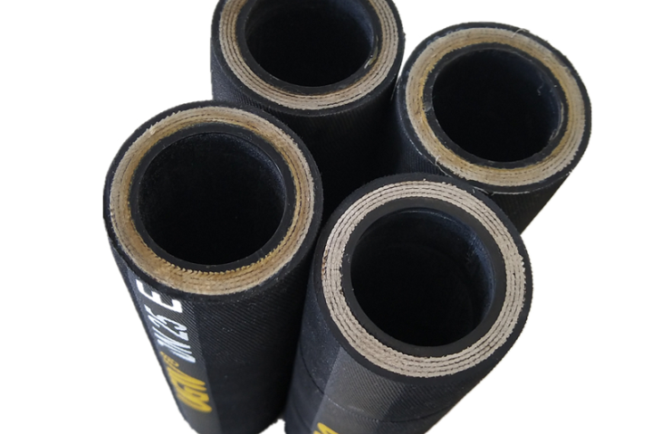 How to store high-pressure hoses to slow down aging.