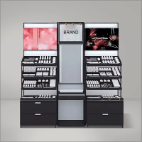 Cosmetic Showcase / Store Fixtures