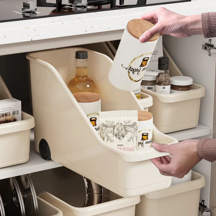 plastic storage containers