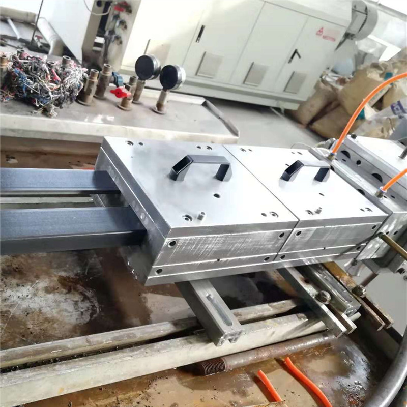 landscape embossing 5 holes hollow decking board halex extrusion dies / WPC extrusion mould