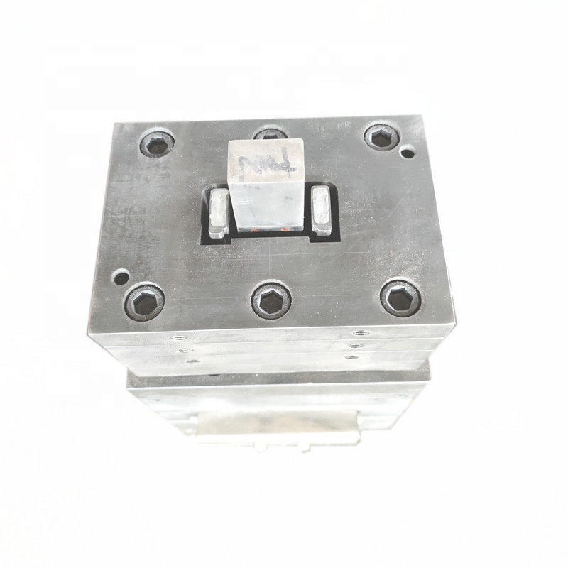 plastic extrusion tool for composite cladding / extrusion die for wood plastic post / plastic mold factory
