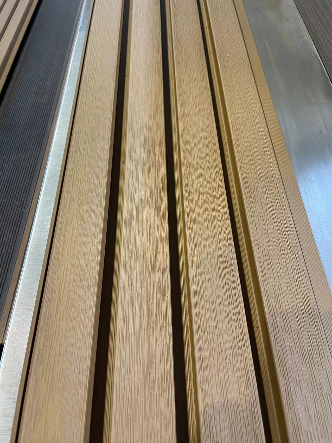 wpc castellation cladding coextrusion mould