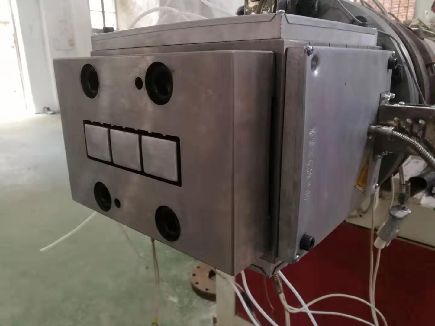 extrusion die for WPC keel beam / plastic extrusion mould