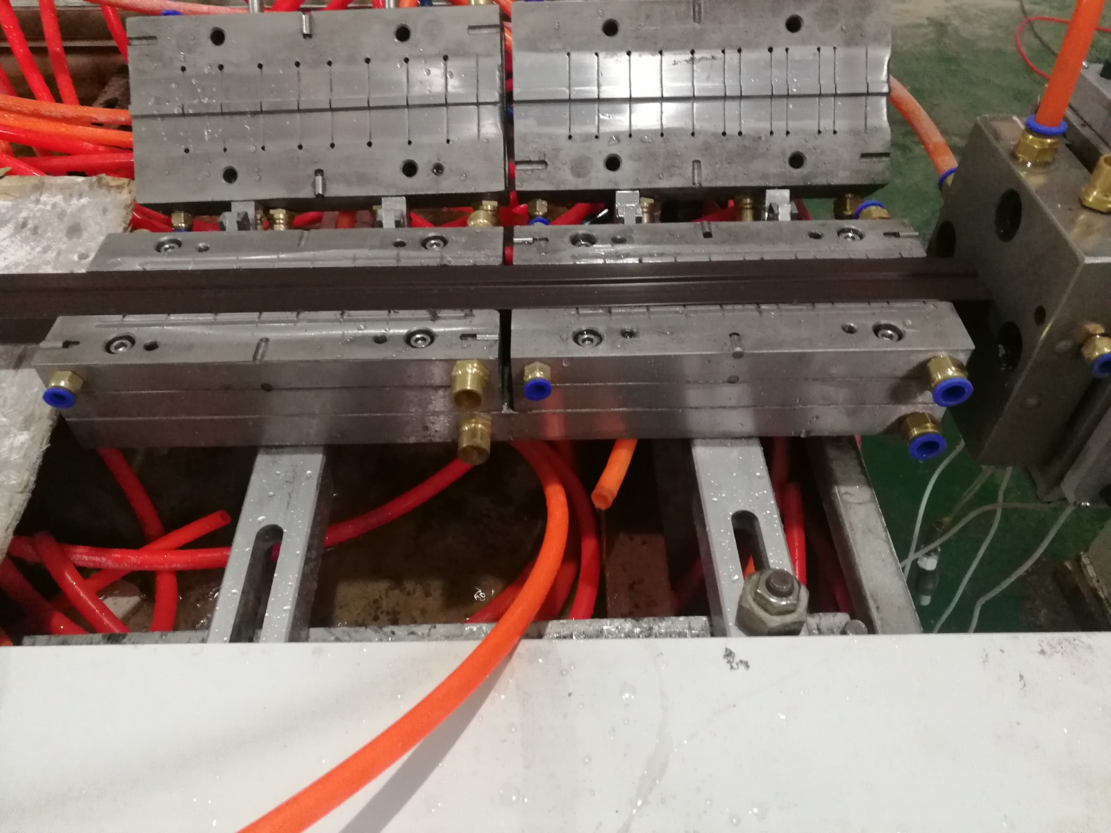 wpc HDPE mold