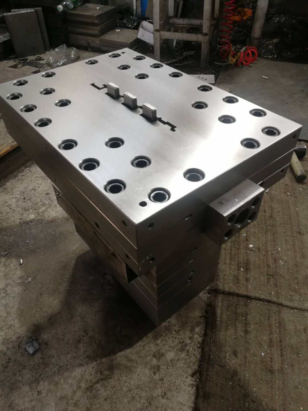 wpc co-extrusion mould