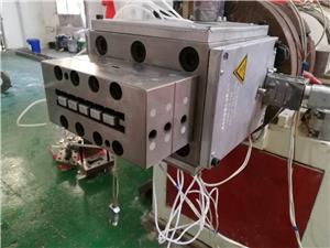 WPC hollow decking extrusion mould / plastic floor extrusion mould / WPC profile extrusion mould