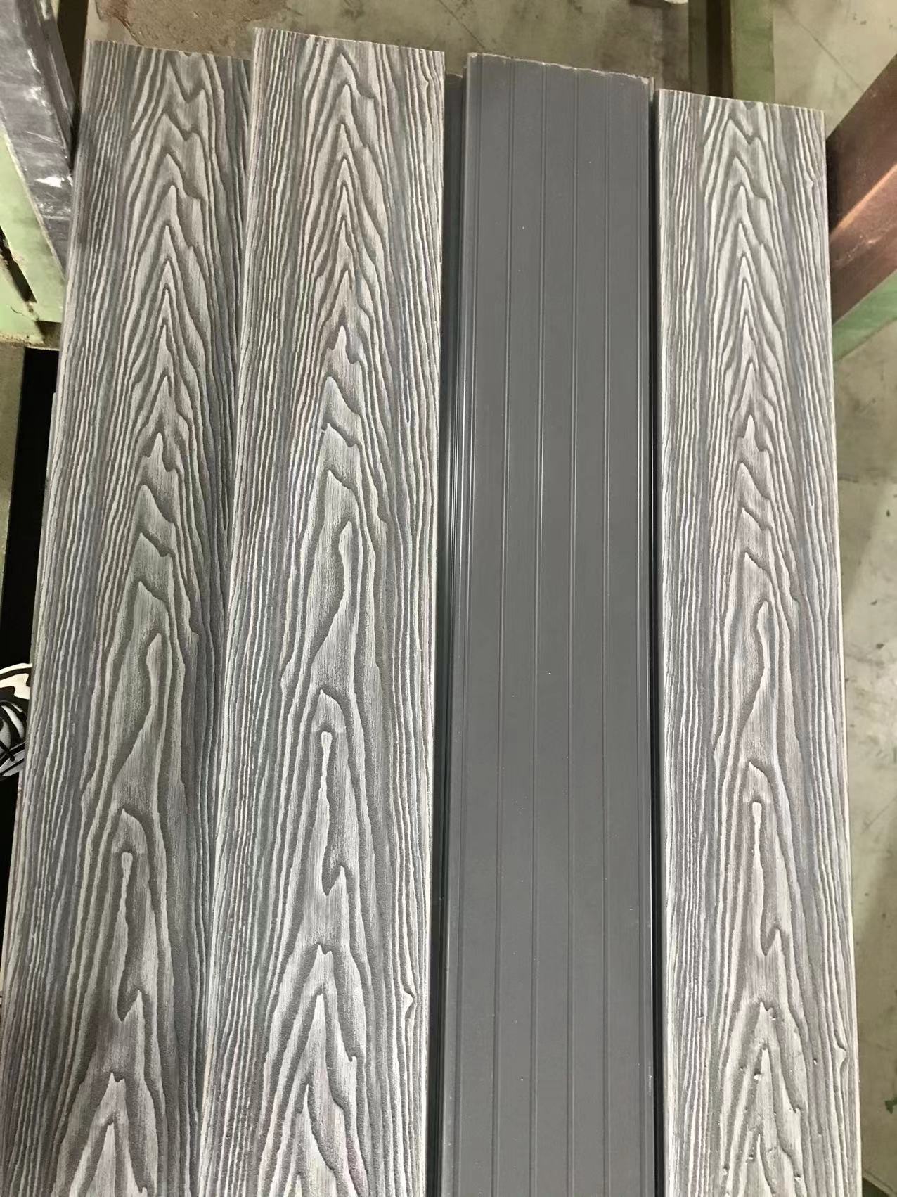 on line embossing extrusion tool for WPC decking / plastic co-extrusion mold for WPC decking / on line embossing mold