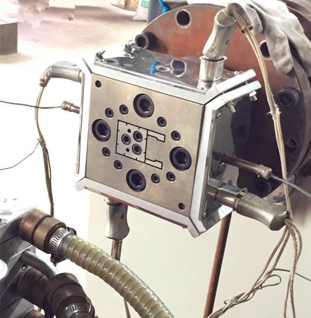 Plastic Profile Extruder mould/PVC Extrusion Mould Maker For Door Frame and Window