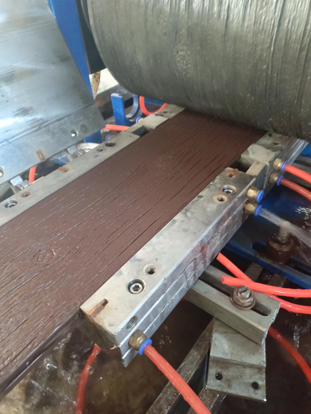 wood plastic extrusion die /3 D embossing wpc mold/ plastic extrusion mold for outdoor decking