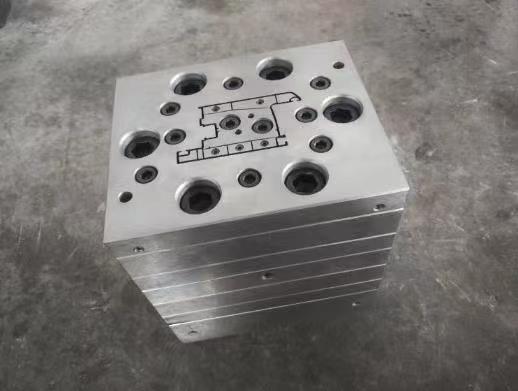 Window Profile Extrusion Mould Tool Extrusion Mould Die Head For PVC Window and Door