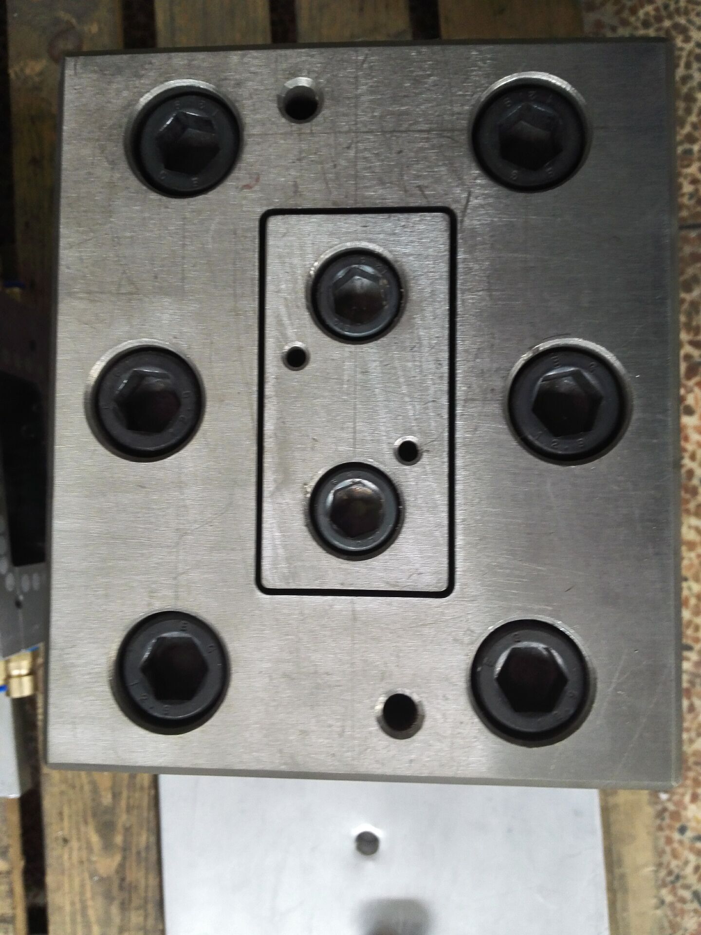 PVC plastic die extrusion