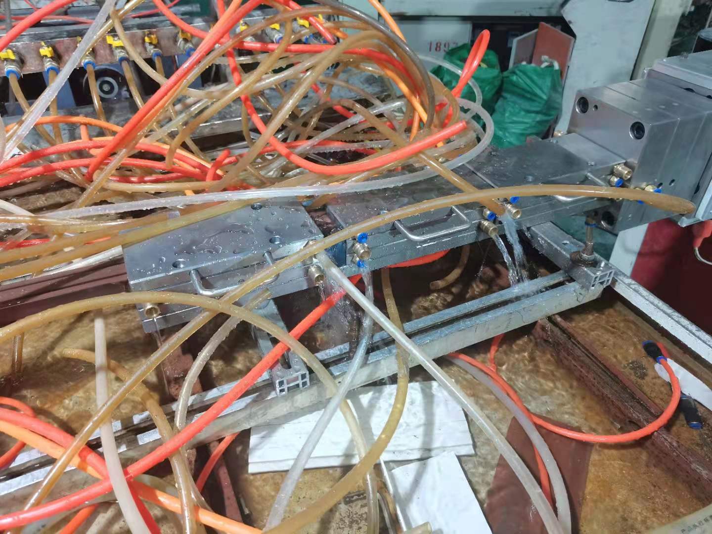 outdoor WPC keel mould