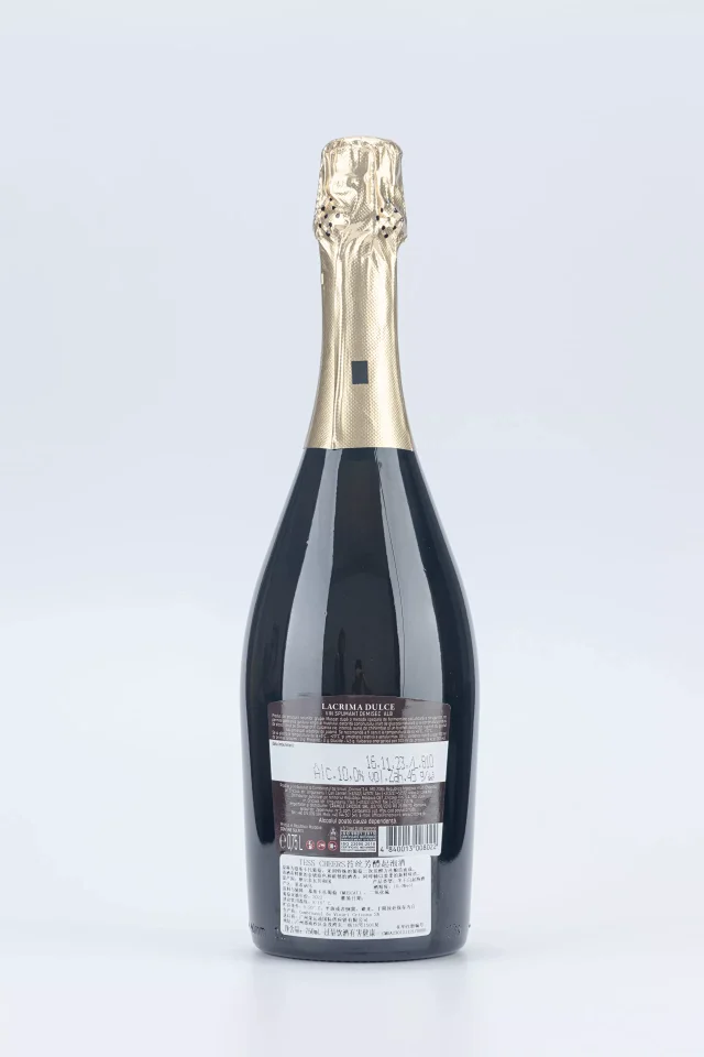 Semi-Dry Sparkling Wine