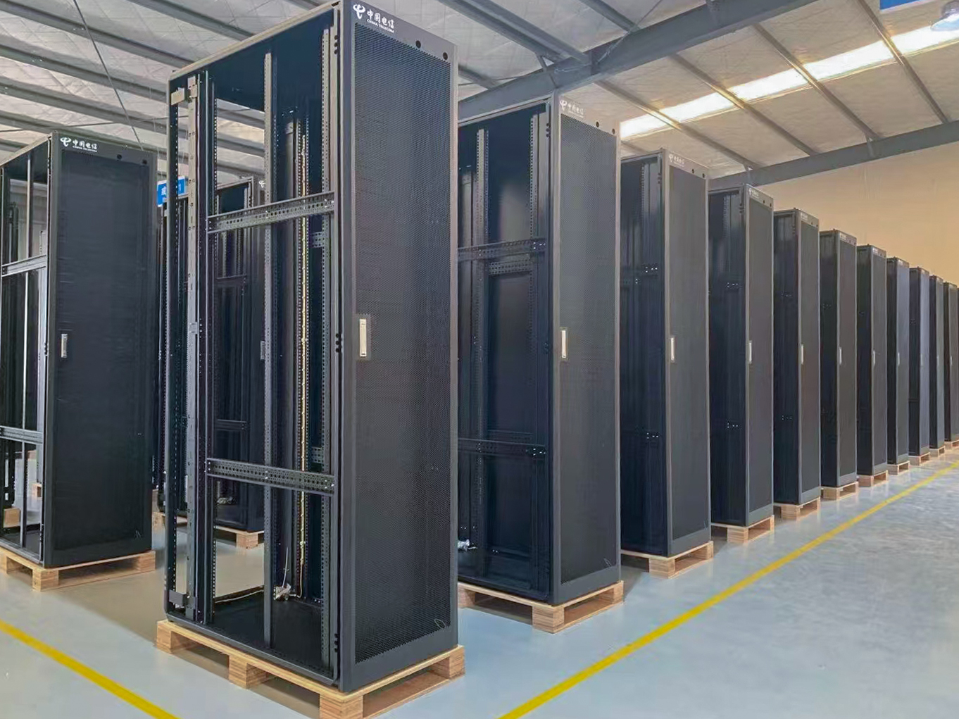 Gabinetes de telecomunicaciones