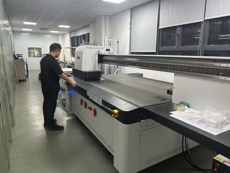 UV Printing and Silk Screen Printing