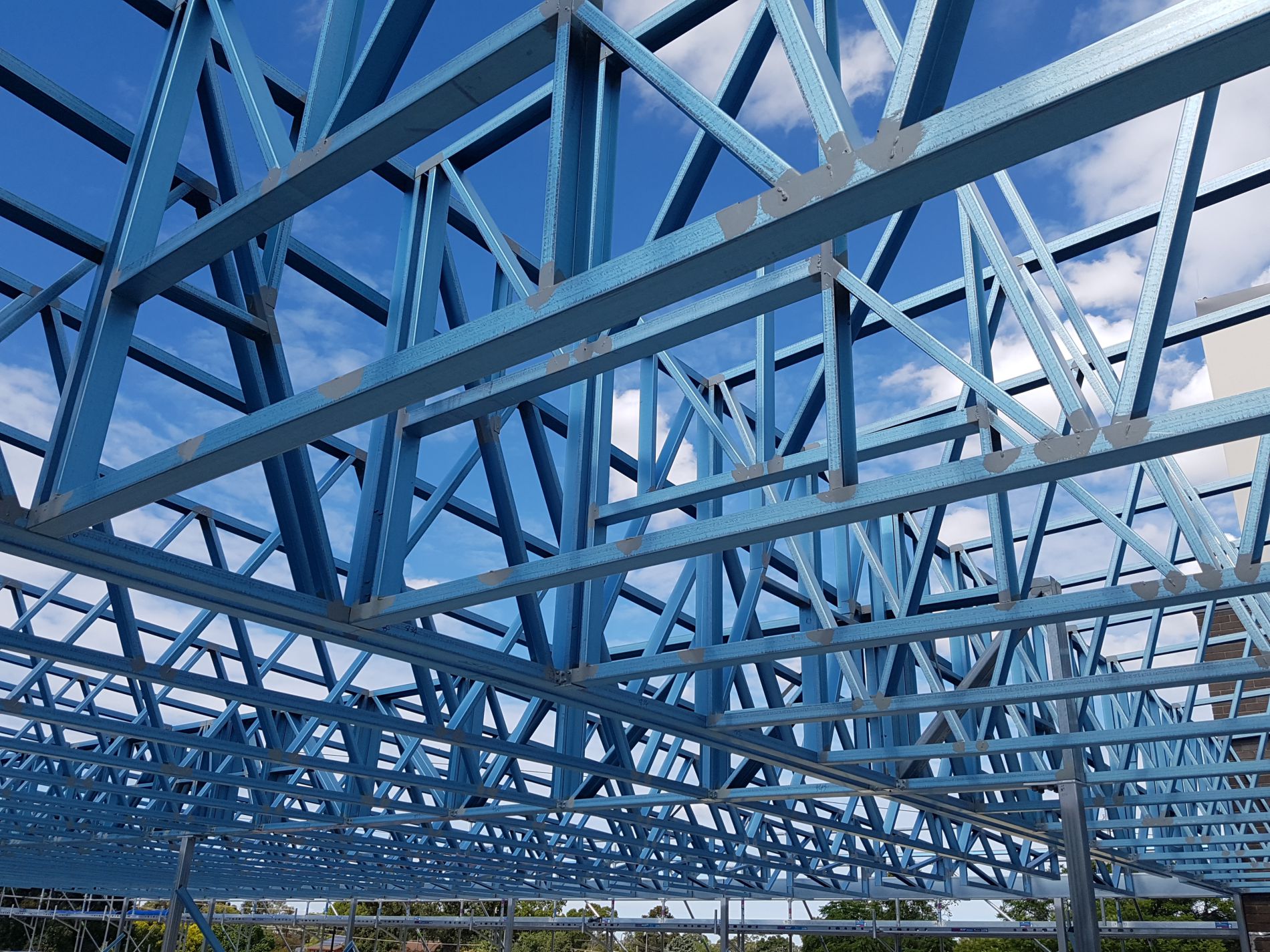 Metal Frame: The Structural Backbone of Modern Industrial and Commercial Applications
