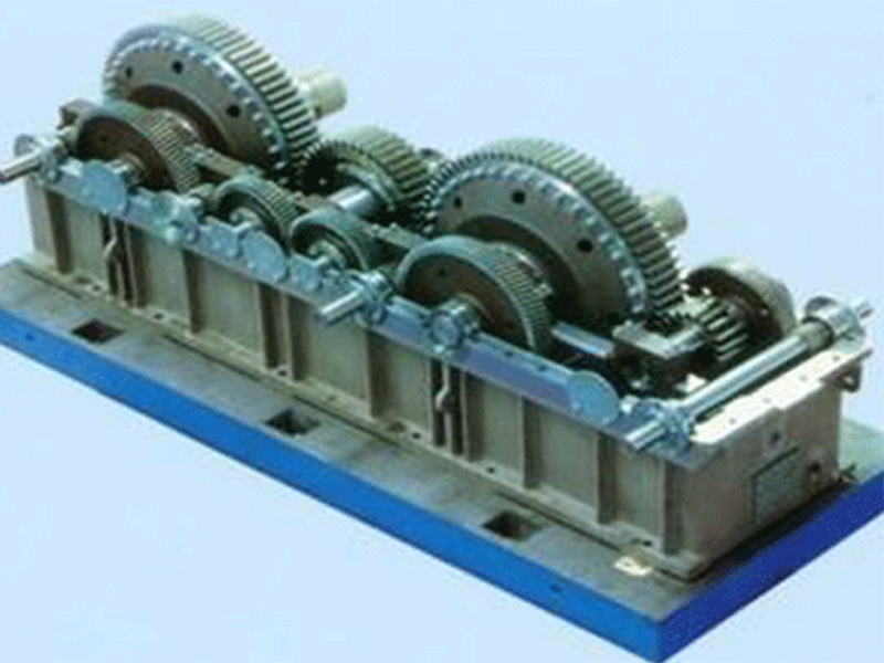 Under what conditions does gear wear accelerate in a gear reducer?