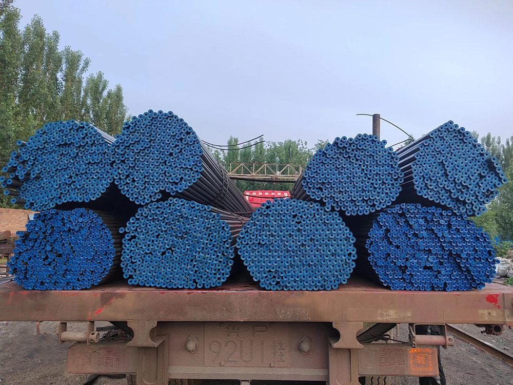 Seamless steel pipe export