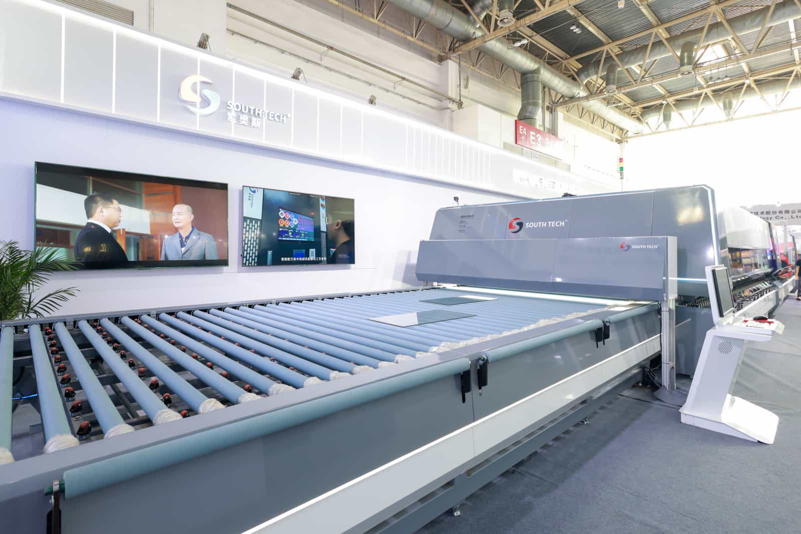 glass tempering furnace