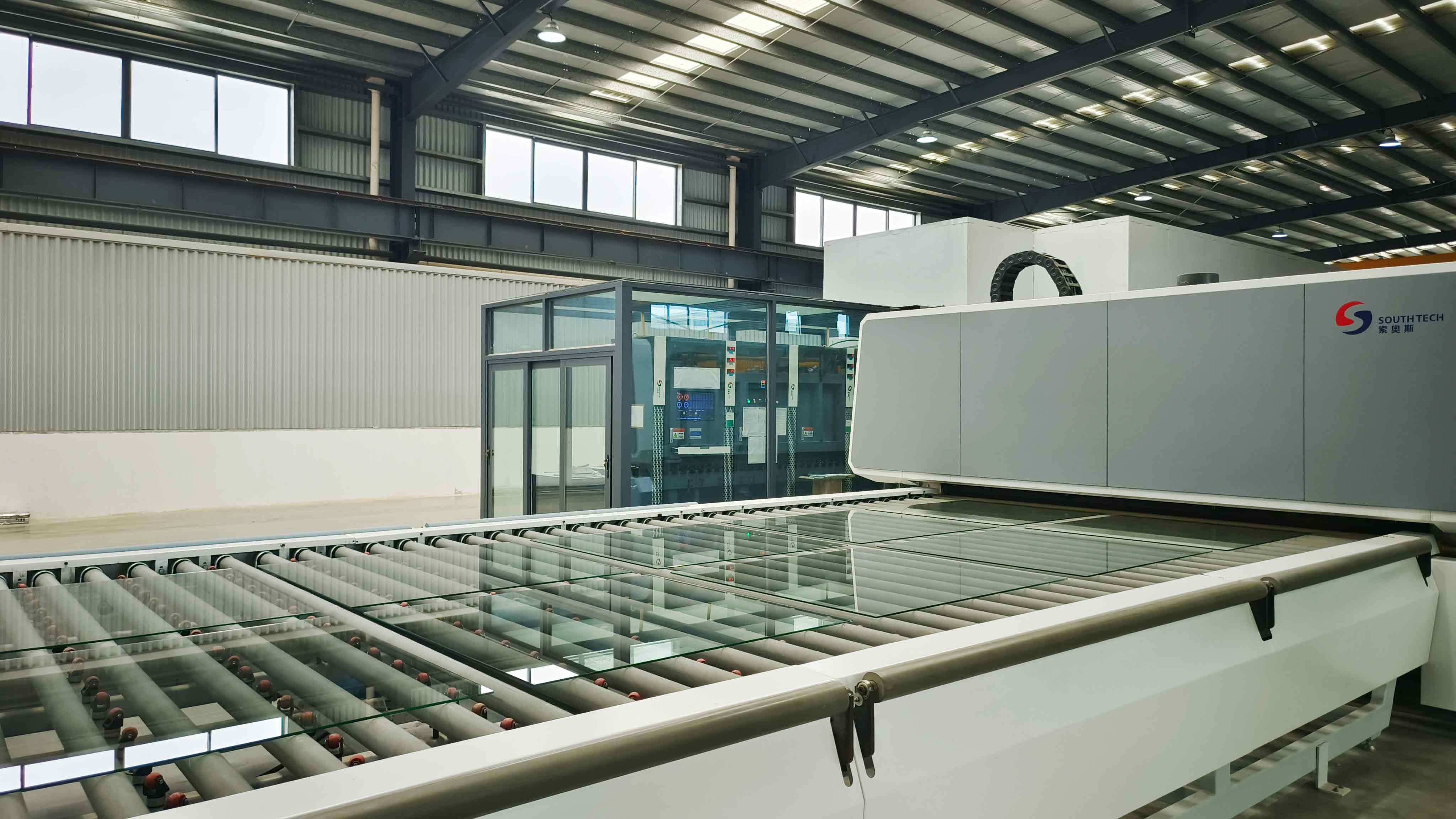 glass tempering furnace