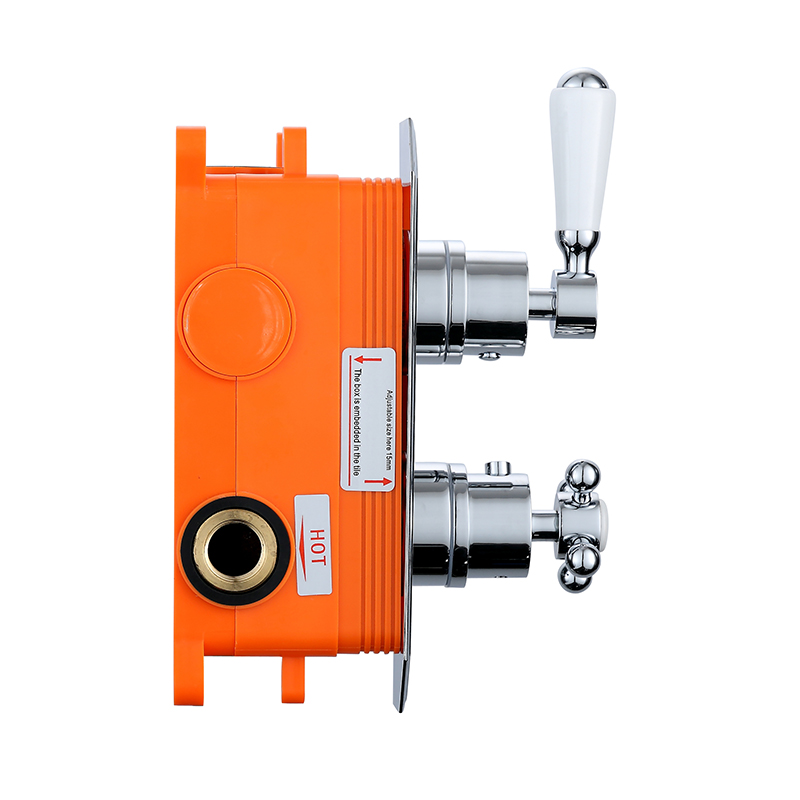 Traditional BrassThermostatic Shower Mixer