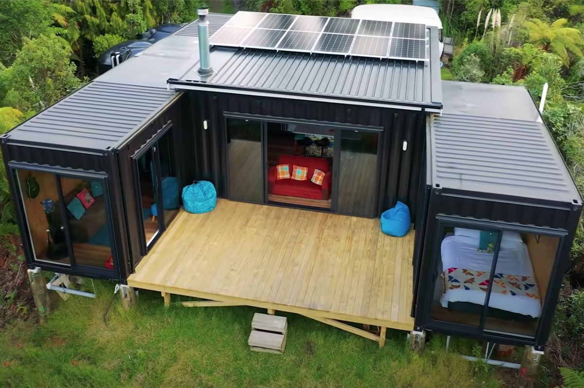 Solar panel container house