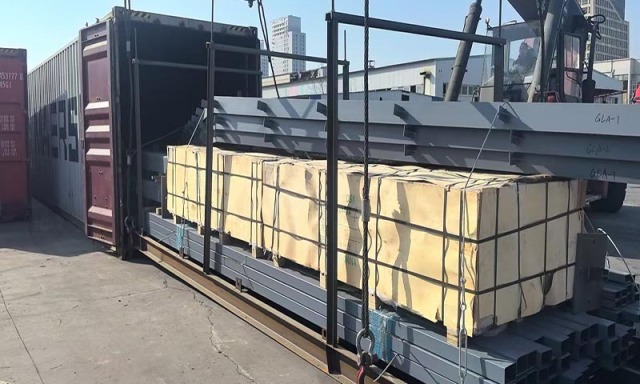 Post-Spring Festival First Batch of Steel Structure Apartment Shipments Underway for U.S. Clients