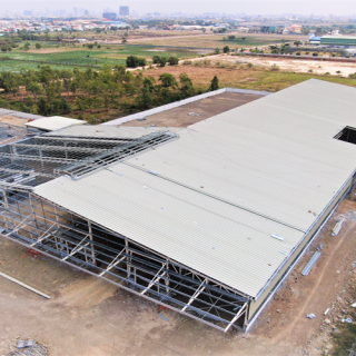 Prefabricated steel structure workshop